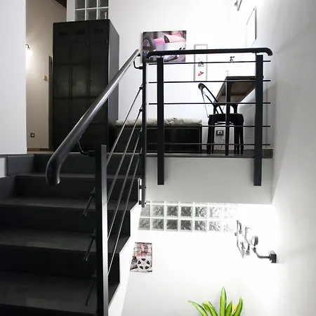 Cristiano 招待所 3*