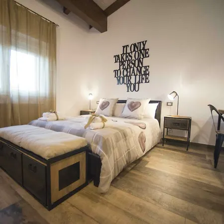 Cristiano 招待所 3*